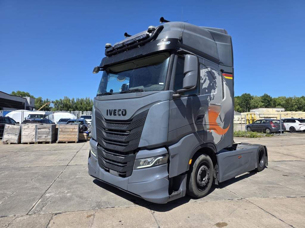 Iveco 570 S-Way LL, Leder, Retarder, nur 130.986 Km!!