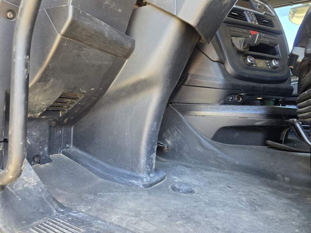 Fahrzeugabbildung Iveco 570 S-Way LL, Leder, Retarder, nur 130.986 Km!!