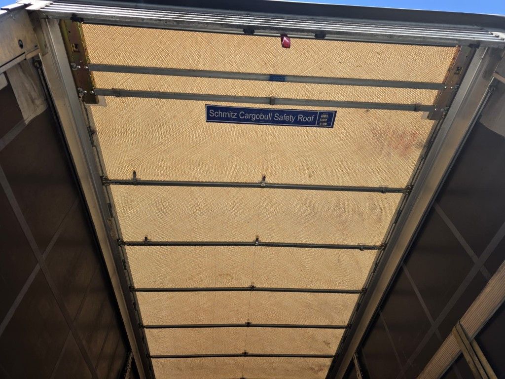 Fahrzeugabbildung Schmitz Cargobull SCB*S3T LL,Gardine,Edscha, Lift,nur 176.22 Km!