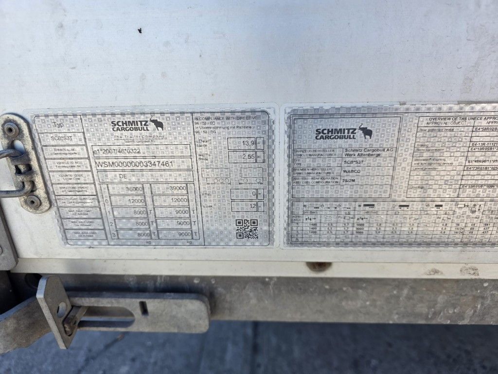 Fahrzeugabbildung Schmitz Cargobull SCB*S3T LL,Gardine,Edscha, Lift,nur 176.22 Km!