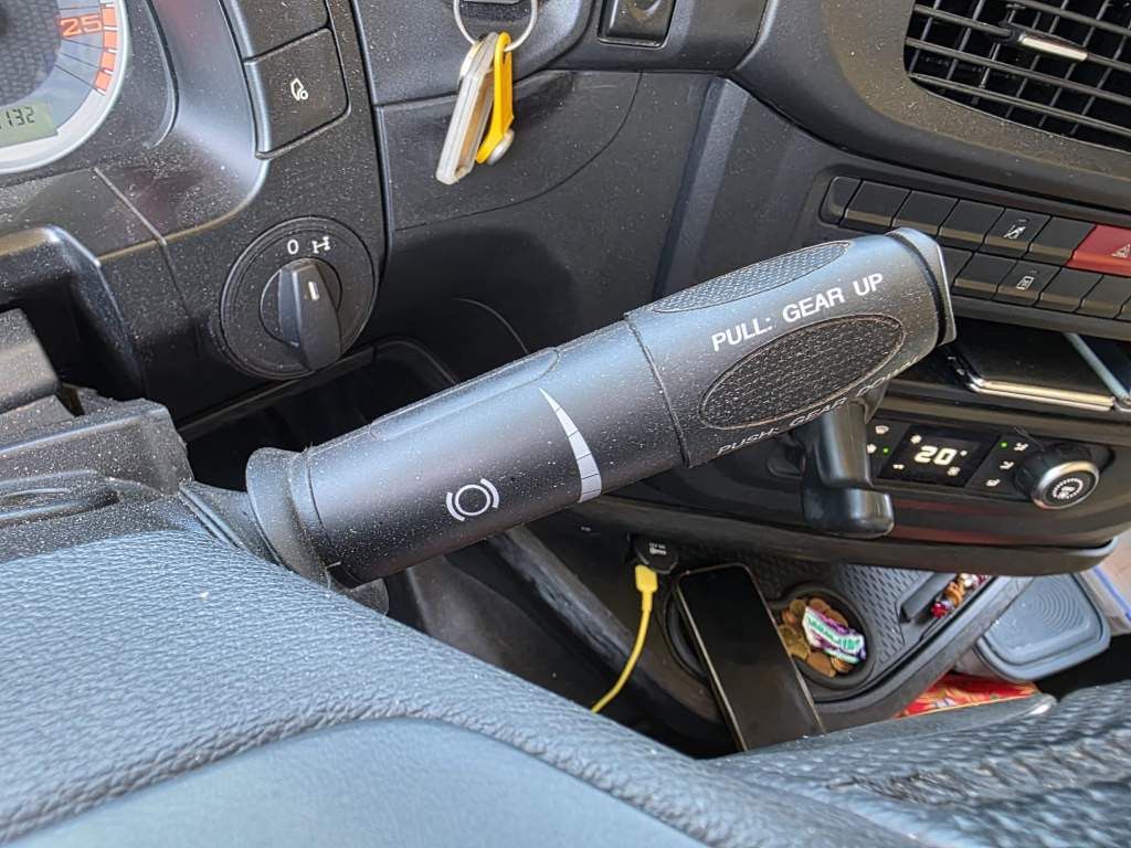 Fahrzeugabbildung Iveco 570 S-Way, Retarder, Standklima, Blitzer,Runmdl
