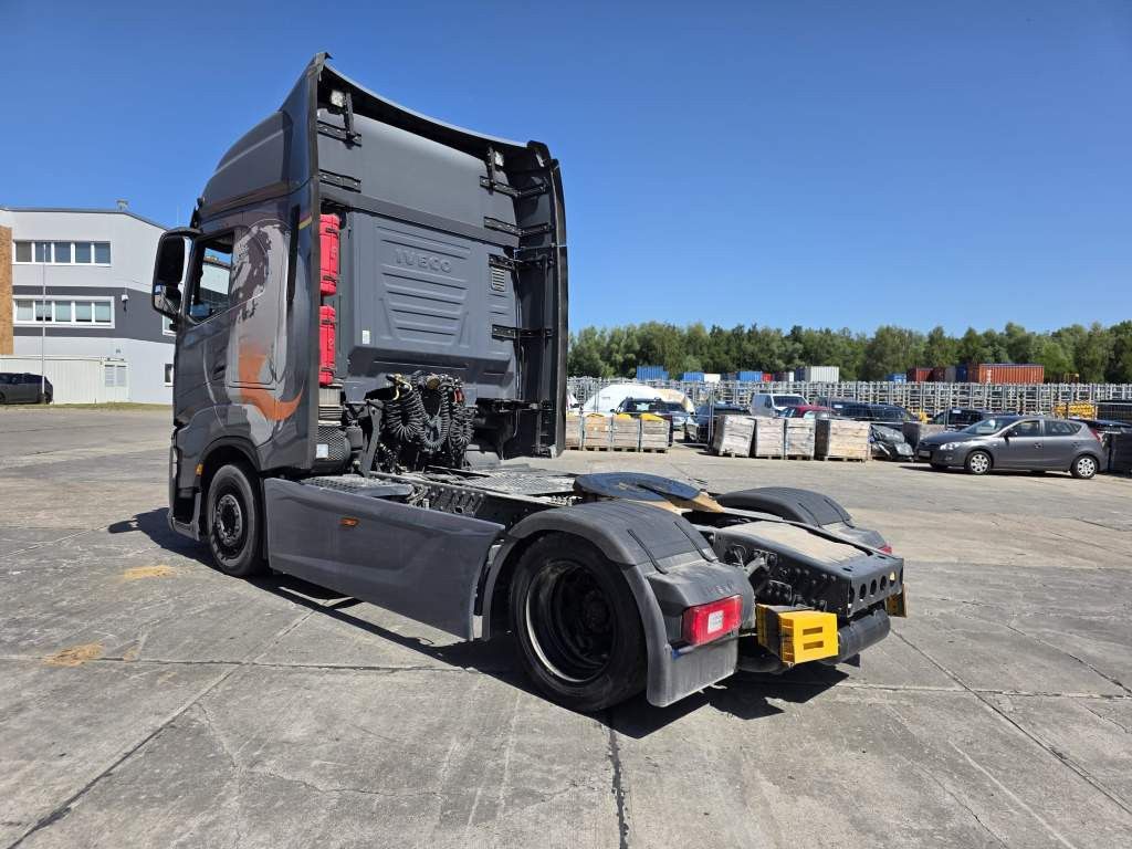 Fahrzeugabbildung Iveco 570 S-Way, Retarder, Standklima, Blitzer,Runmdl