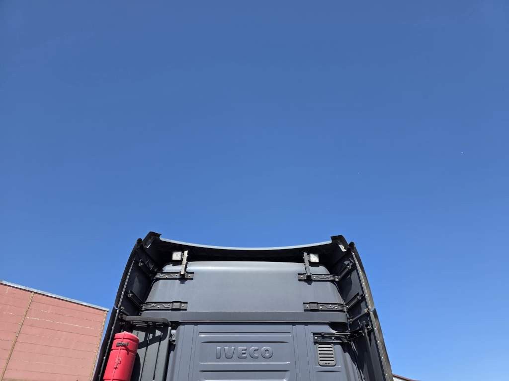 Fahrzeugabbildung Iveco 570 S-Way, Retarder, Standklima, Blitzer,Runmdl