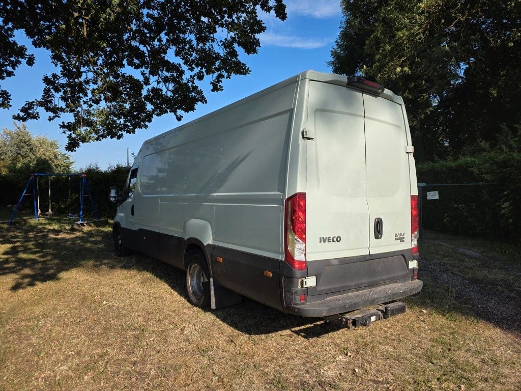 Fahrzeugabbildung Iveco 35C210 Maxi lang & hoch,AHK,Standhzg,Klima Autom