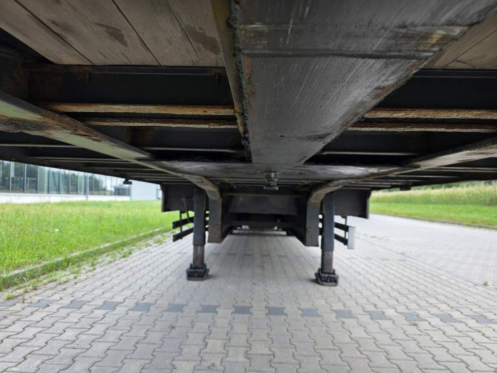 Fahrzeugabbildung Schwarzmüller Jumbo, Gardine,  Lift, Edscha, Bordwände