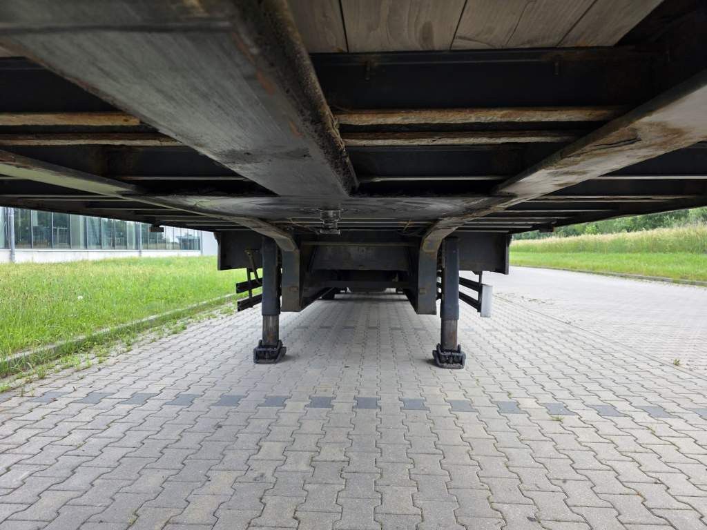 Fahrzeugabbildung Schwarzmüller Jumbo, Gardine,  Lift, Edscha, Bordwände