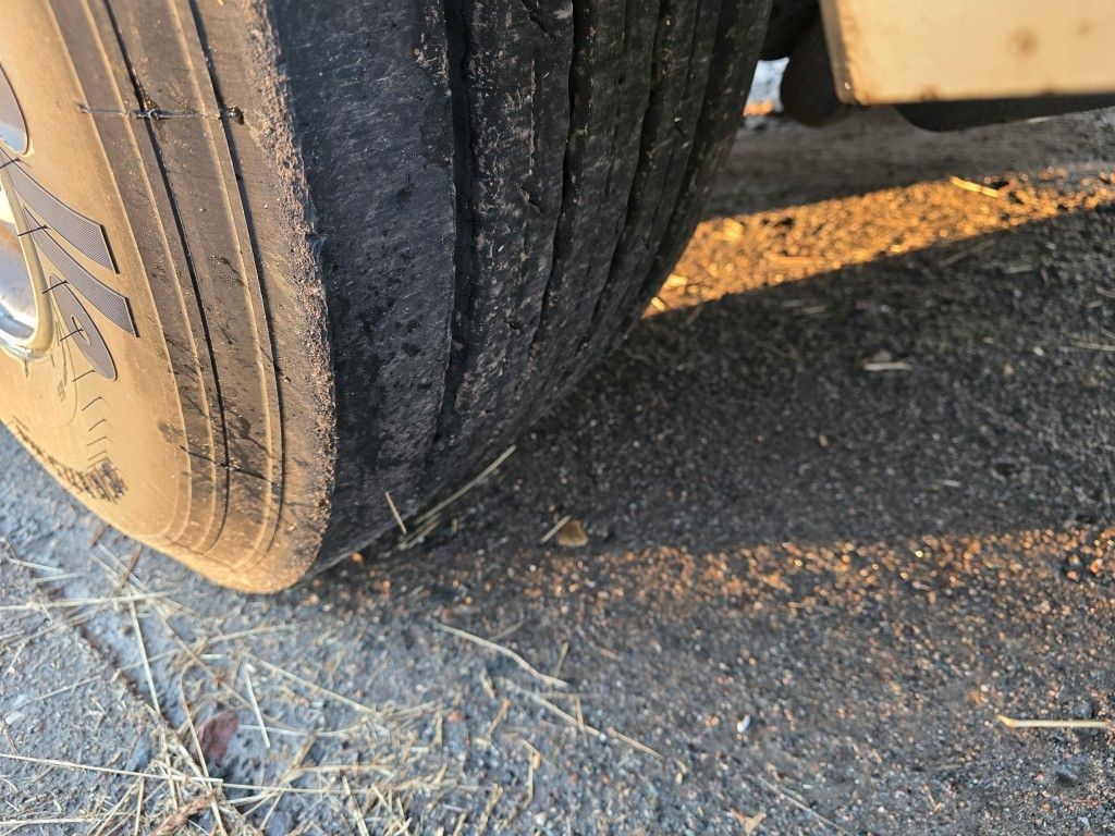 Fahrzeugabbildung Knapen 92 cbm Schubboden, Lift, SAF Scheibe