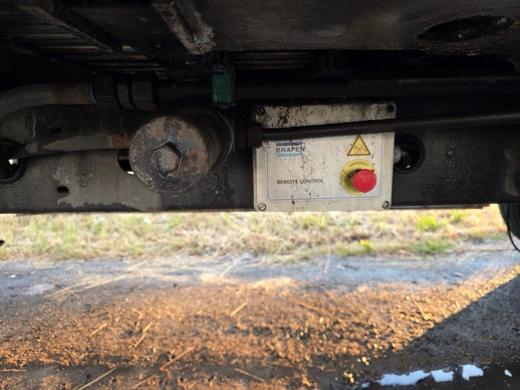 Fahrzeugabbildung Knapen 92 cbm Schubboden, Lift, SAF Scheibe
