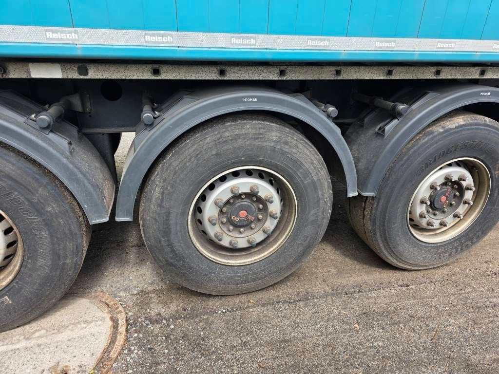 Fahrzeugabbildung Reisch ca. 48 cbm Getreidekipper, Lift, Kornschieber