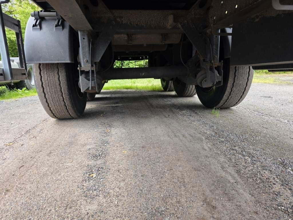 Fahrzeugabbildung Reisch ca. 48 cbm Getreidekipper, Lift, Kornschieber
