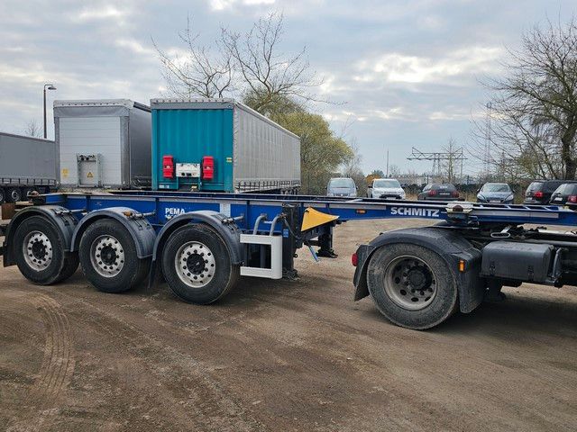 Fahrzeugabbildung Schmitz Cargobull 20" Tankconatinerchassis + Tankcontainer