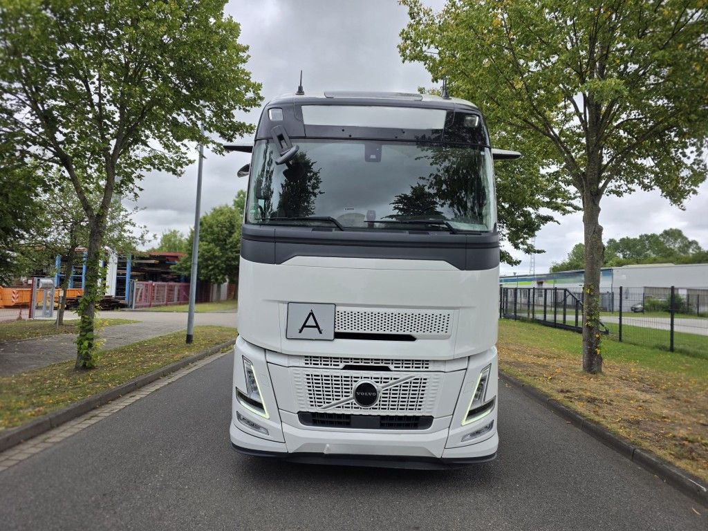Fahrzeugabbildung Volvo FH 460 neues Modell, 2 Kreis-Hydr, Standklima