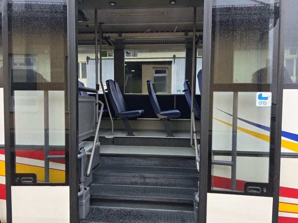 Fahrzeugabbildung Setra S315 Überland 53+49+1, großer Gepäckraum