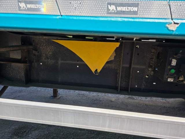 Fahrzeugabbildung Wielton 50 cbm Getreidemulde, Pendelklappe,Kornschieber