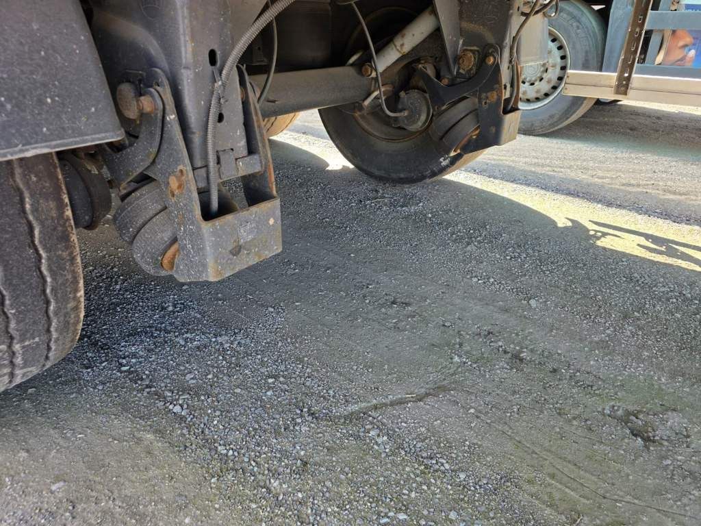 Fahrzeugabbildung Wielton 50 cbm Getreidemulde, Pendelklappe,Kornschieber