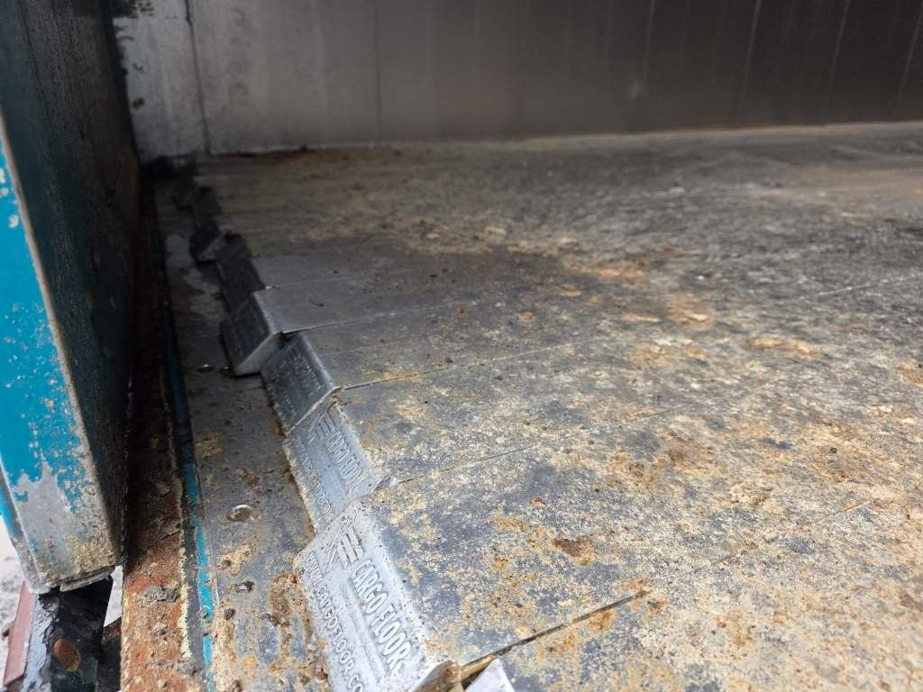Fahrzeugabbildung Reisch 65 cbm Schubboden, Lift, SAF Scheibe