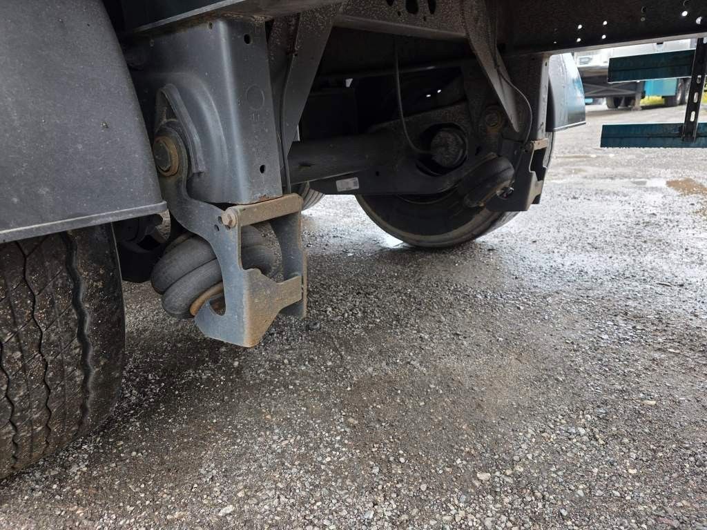 Fahrzeugabbildung Reisch 65 cbm Schubboden, Lift, SAF Scheibe