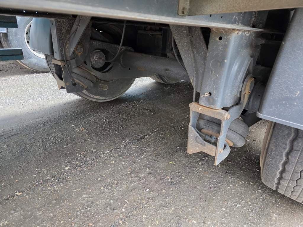 Fahrzeugabbildung Reisch 65 cbm Schubboden, Lift, SAF Scheibe