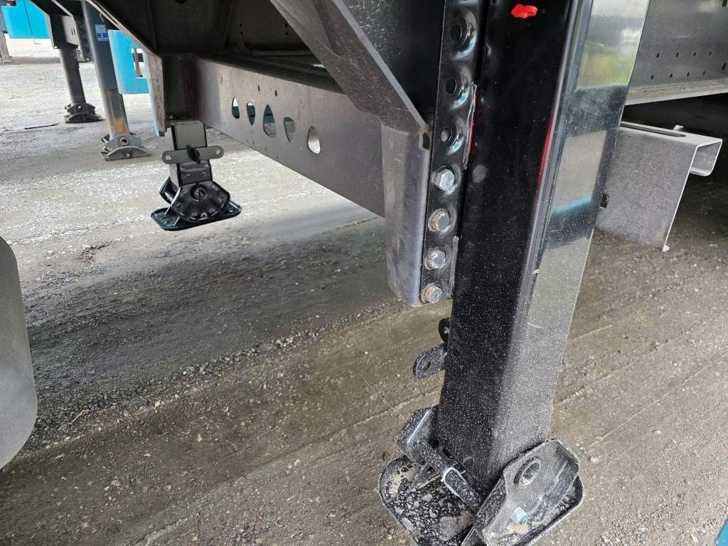 Fahrzeugabbildung Reisch 65 cbm Schubboden, Lift, SAF Scheibe