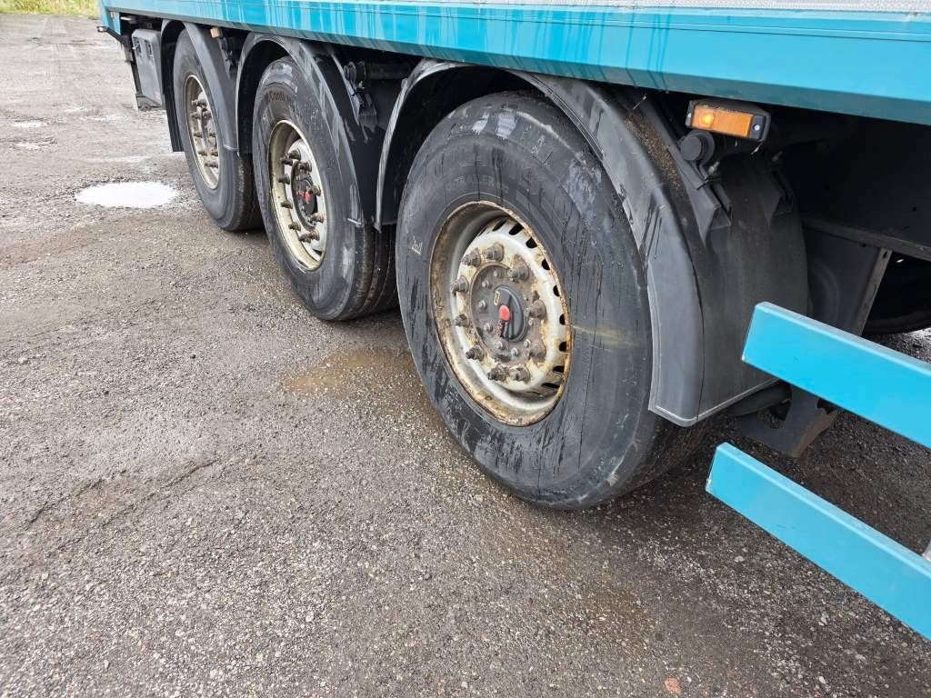 Fahrzeugabbildung Reisch 65 cbm Schubboden, Lift, SAF Scheibe