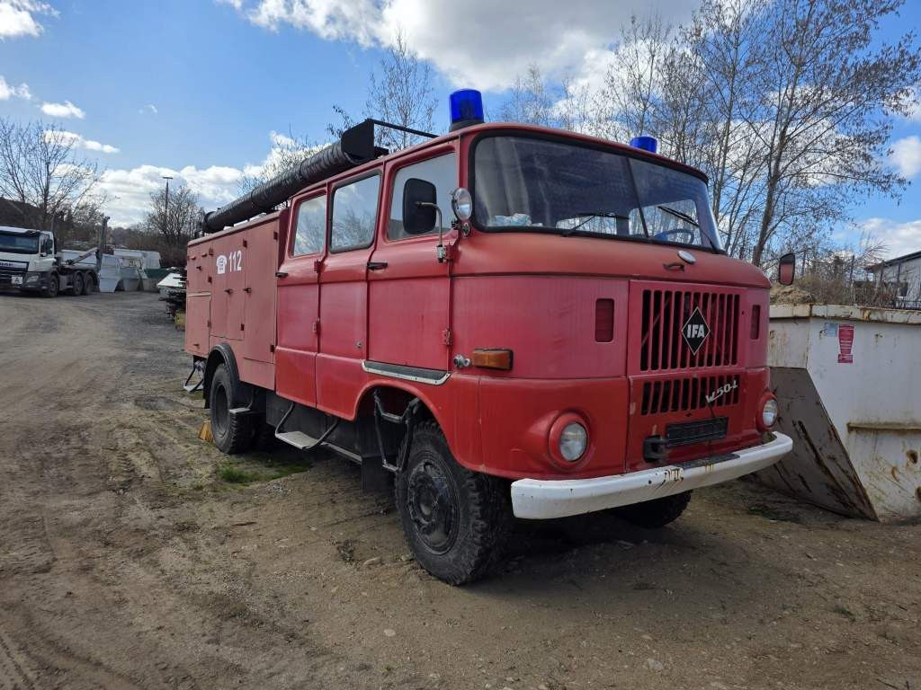 Fahrzeugabbildung Andere W50 L/LF IFA Löschfahrzeug mit Pumpe + Tank