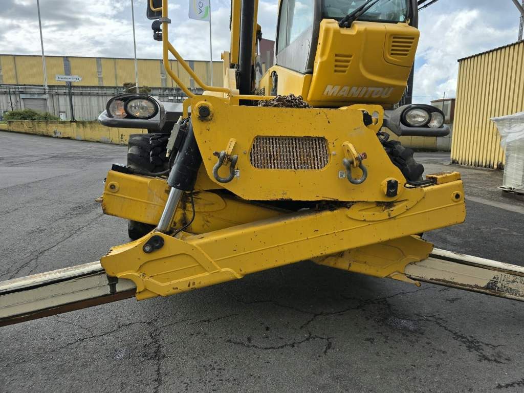 Fahrzeugabbildung Manitou MRT 2470+Privilege,Klima,drehbare Kabine,Palgab.
