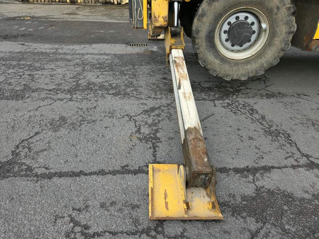 Fahrzeugabbildung Manitou MRT 2470+Privilege,Klima,drehbare Kabine,Palgab.