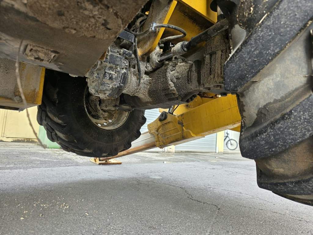 Fahrzeugabbildung Manitou MRT 2470+Privilege,Klima,drehbare Kabine,Palgab.