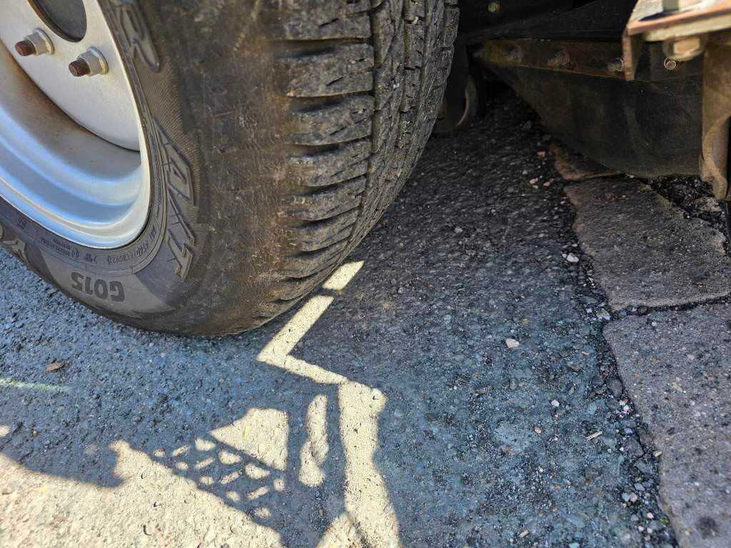 Fahrzeugabbildung Schmidt Schmidt Aebi Flexigo150,Besen,Streuaufbau,Schild