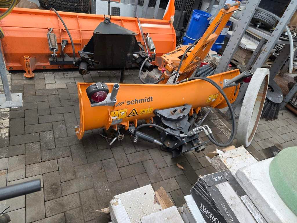 Fahrzeugabbildung Schmidt Schmidt Aebi Flexigo150,Besen,Streuaufbau,Schild
