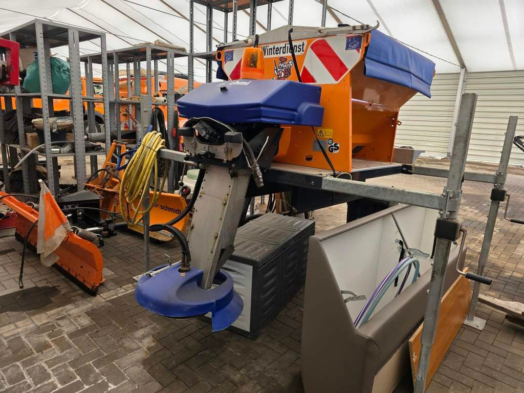 Fahrzeugabbildung Schmidt Schmidt Aebi Flexigo150,Besen,Streuaufbau,Schild