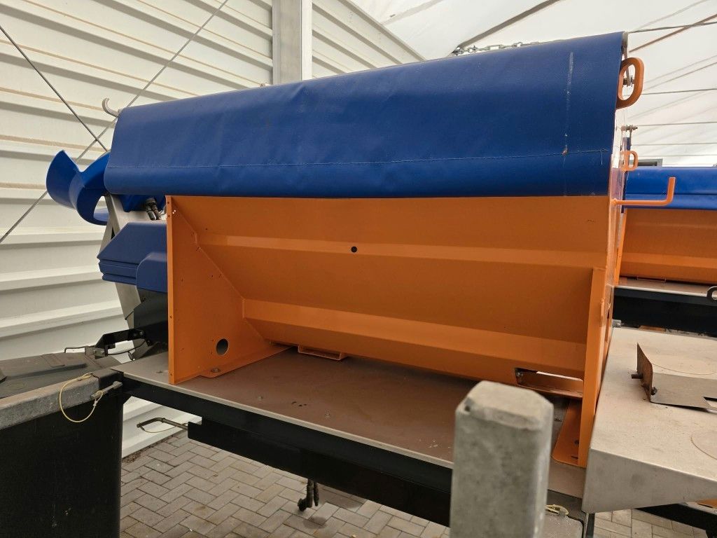 Fahrzeugabbildung Schmidt Aebi-Schmidt Flexigo 150 Winterd, Streuer+Schild