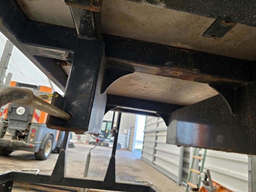 Fahrzeugabbildung Schmidt Aebi-Schmidt Flexigo 150 Winterd, Streuer+Schild
