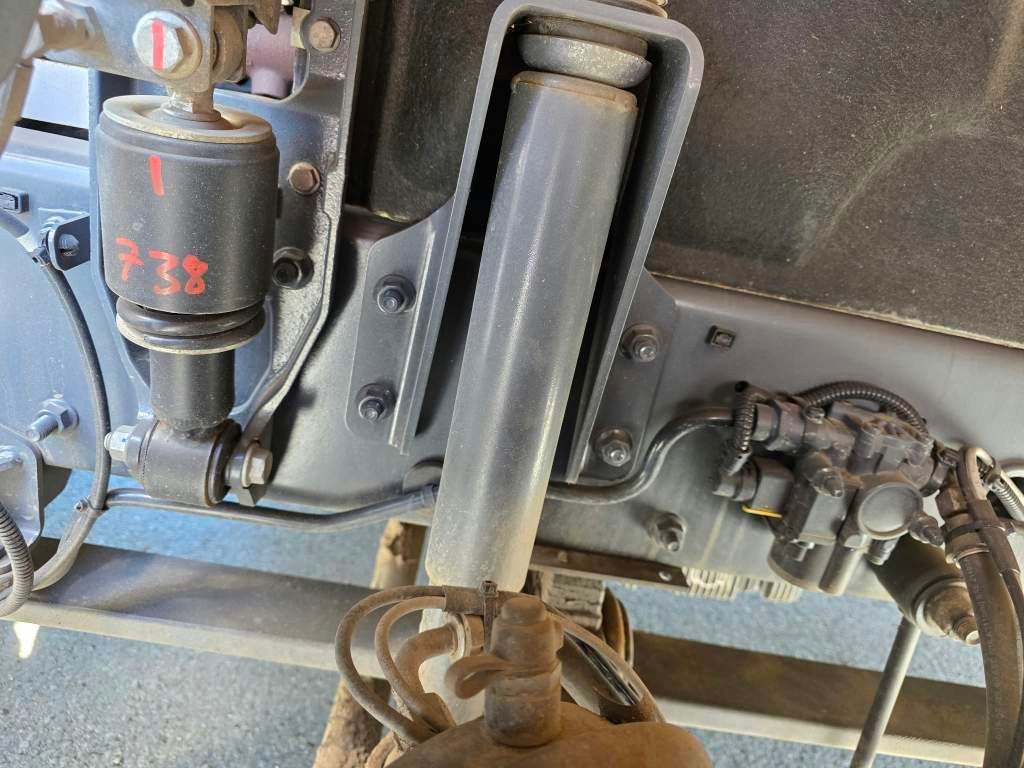 Fahrzeugabbildung DAF XB 210 Kehrmaschine wie neu Brock VS4 Kehraufbau
