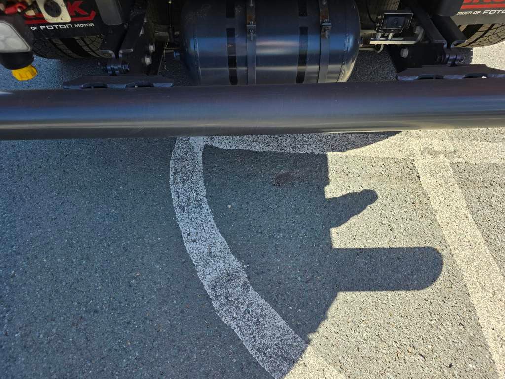 Fahrzeugabbildung DAF XB 210 Kehrmaschine wie neu Brock VS4 Kehraufbau