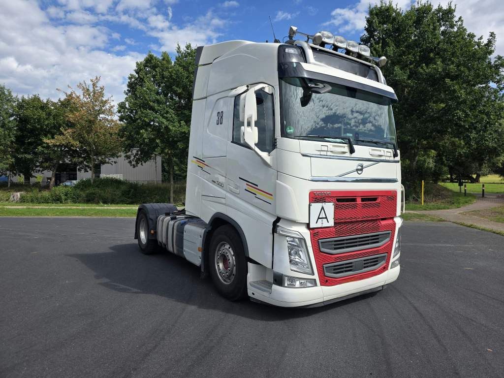 Fahrzeugabbildung Volvo FH 500 Retrader, Kipphgydraulik, ALCOA LM