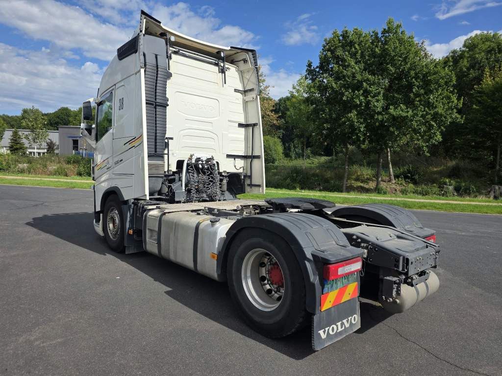 Fahrzeugabbildung Volvo FH 500 Retrader, Kipphgydraulik, ALCOA LM