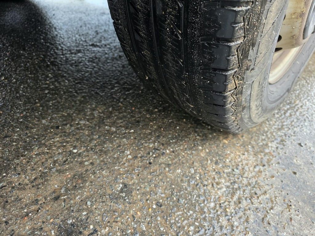 Fahrzeugabbildung Iveco 35S16 HiMatic, Klima Automat, 1+2 Sitzer, AHK